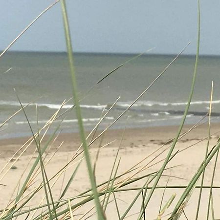 Stacaravan 4Pers In Bredene Met Eigen Tuintje 2449 Exteriér fotografie